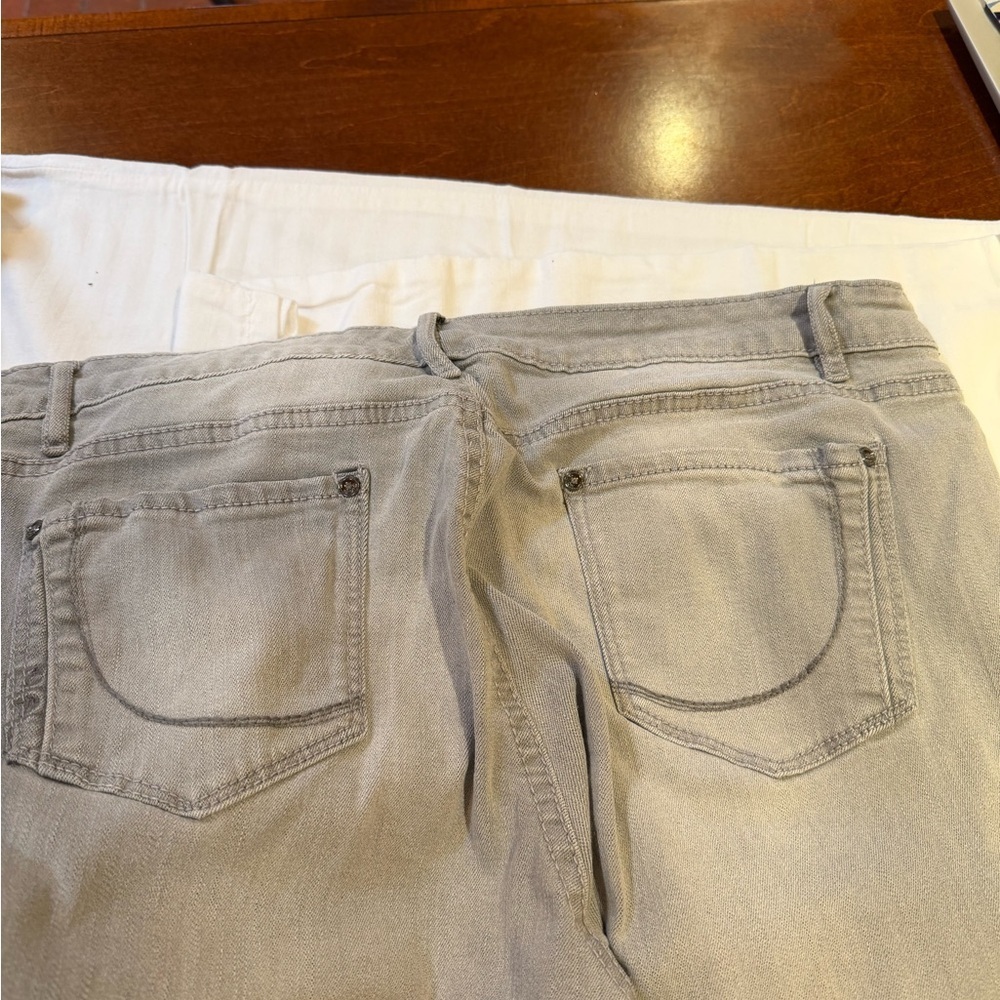 CODE BLEU 14 STRETCH GRAY PANTS Excellent Condition - Picture 6 of 10